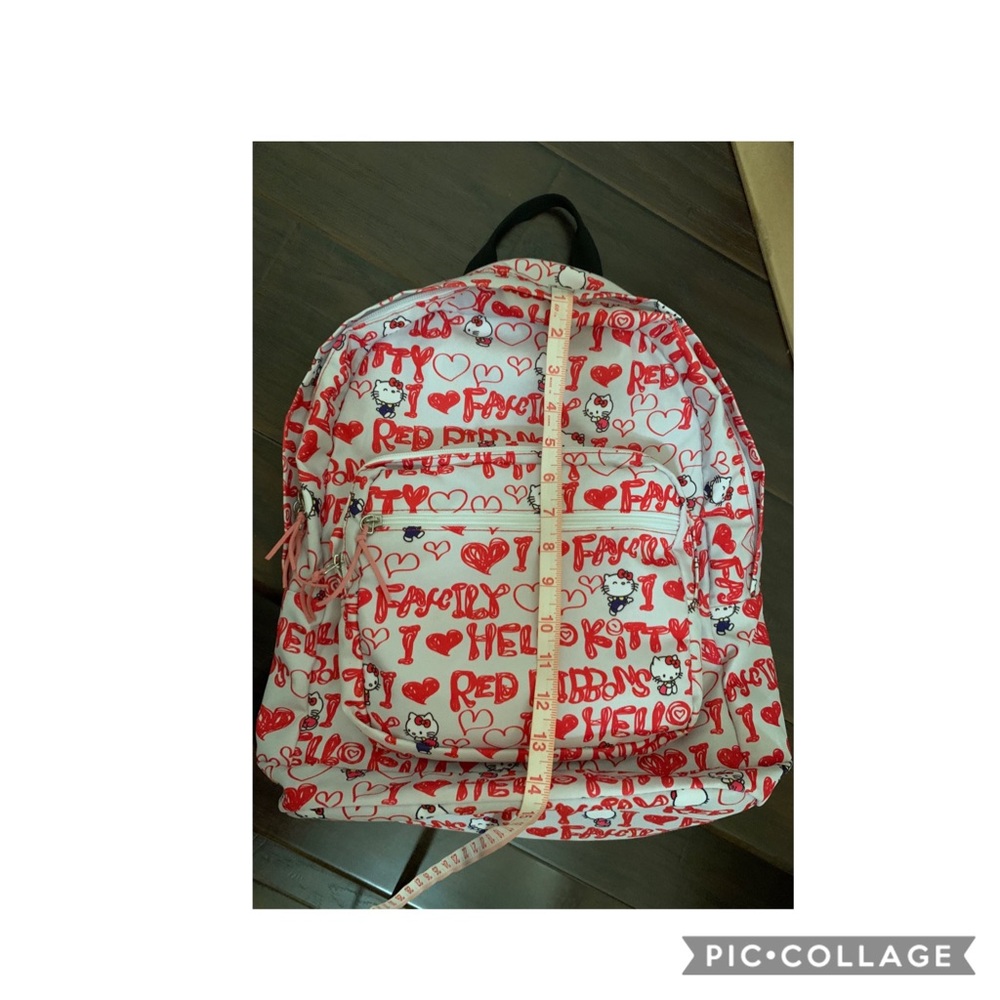 Hello kitty backpack - Picture 4 of 7